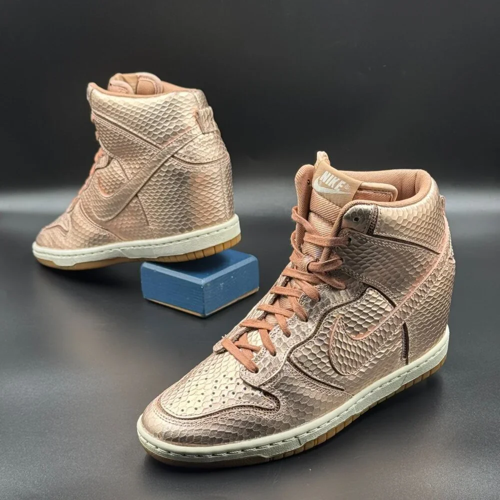 Wmns Nike Dunk Sky High Cut Out Premium 'Metallic Red Bronze'